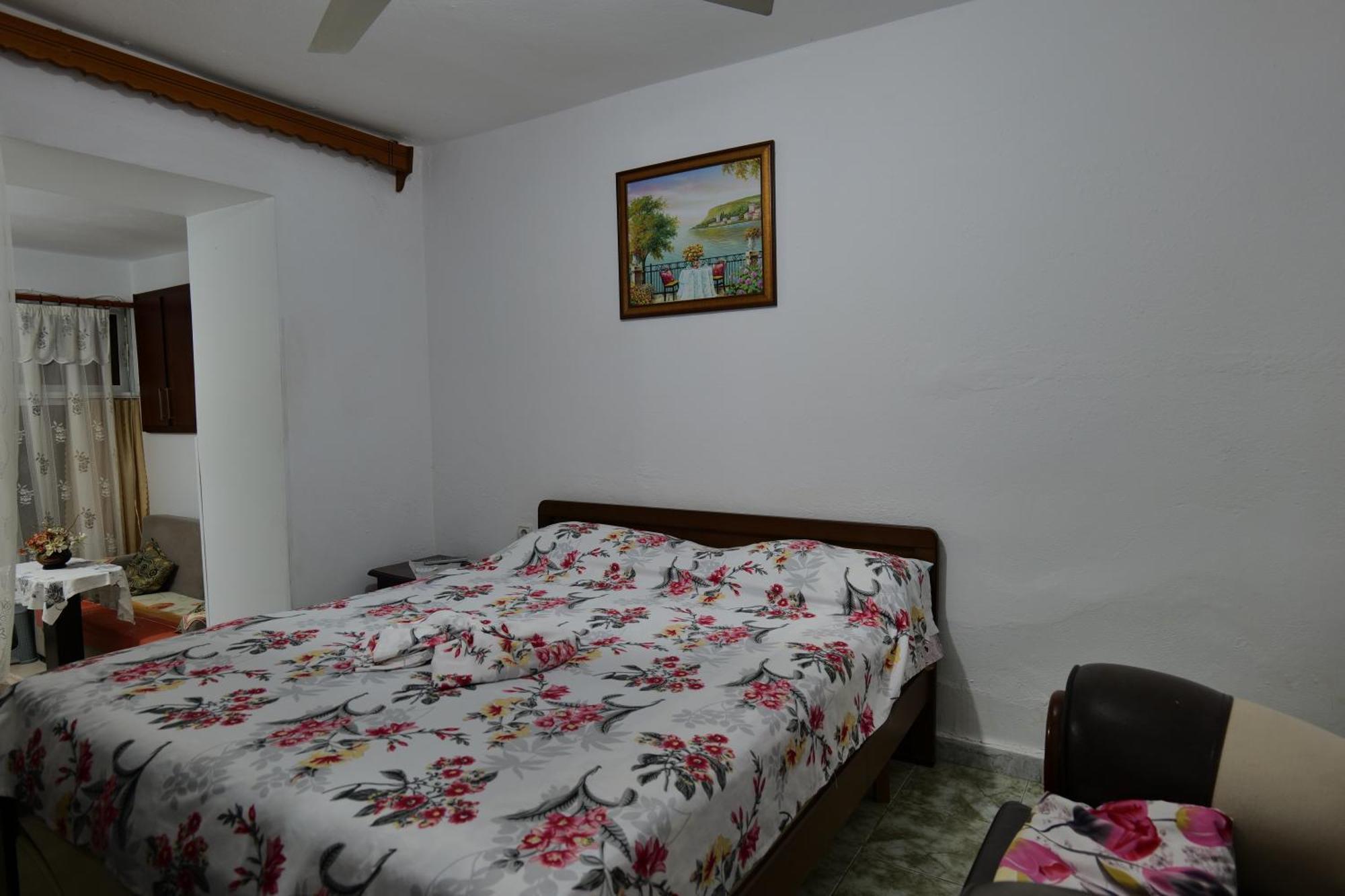 Hermes Elite Apartments Sarandë Eksteriør billede