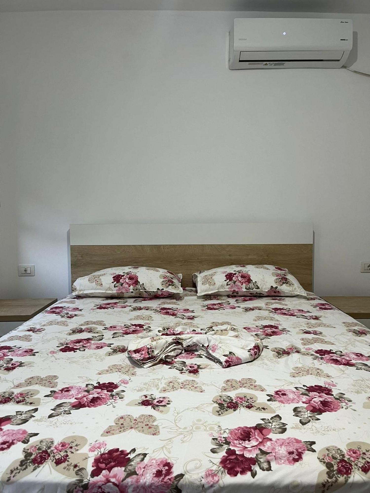 Hermes Elite Apartments Sarandë Eksteriør billede